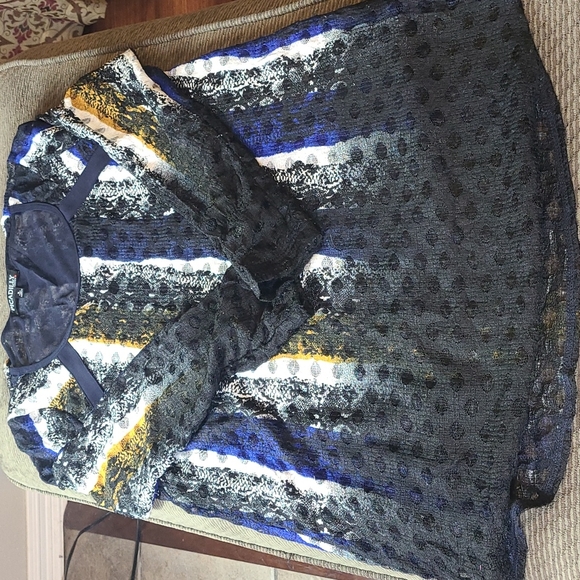 Picadilly Blouse - Picture 13 of 13